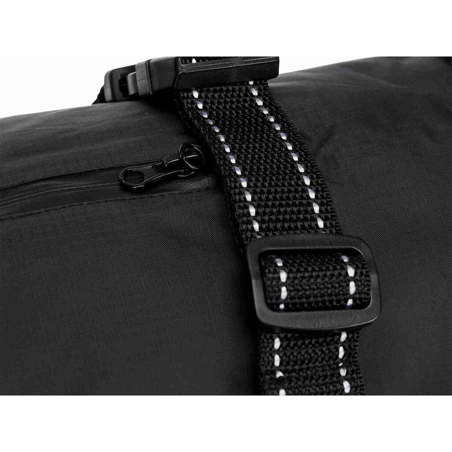 V5H916DB4A10E74B23BAEA913E577CBC57FR7439988P9