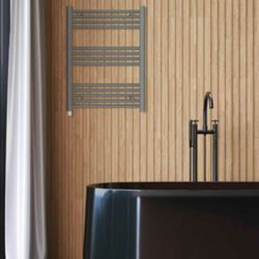 V3HD7FF3084FC580411D8A701A4A5214370R6828939P2