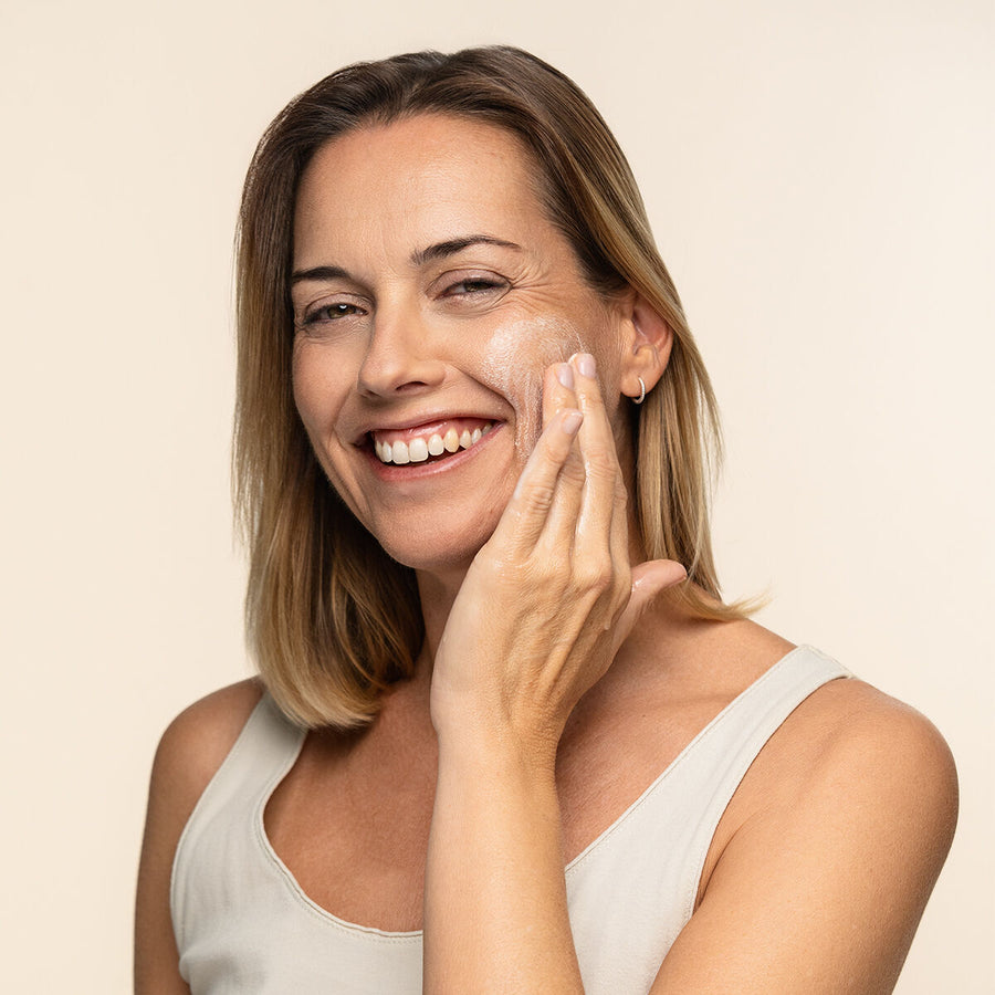 V3HC8A4A3B592717F2692A4A0BB93A4FA1CR5121259P4